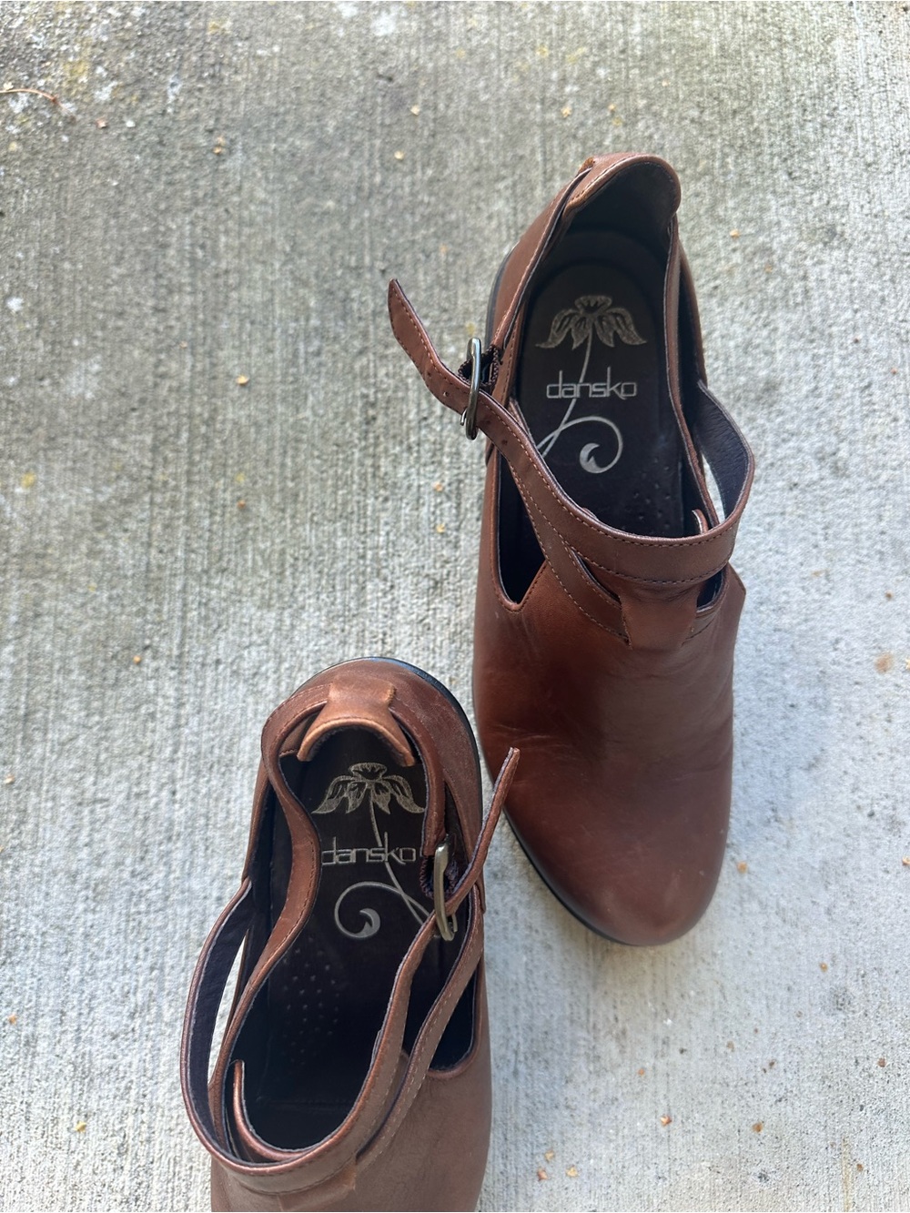 Dansko Brown Leather Mary Jane Clog with Ankle Strap - Picture 4 of 6